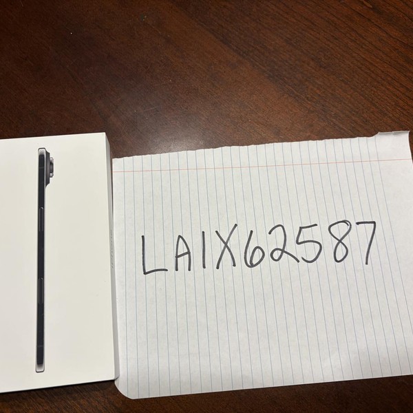 Apple iPhone Air - Unlocked, 256 GB, Space Black, A3260