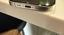 Mint
													Apple iPhone 15 Pro - Unlocked, Natural, 256 GB, A2848, photo 4 of 7