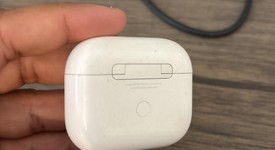 Used
													Apple AirPods 3rd Gen - Lightning Case, photo 3 of 6