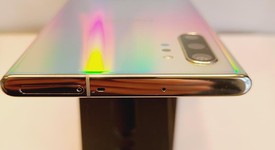 Good
													Samsung Galaxy Note 10 Plus - Unlocked, Aura Glow, 256 GB, 12 GB, SM-N975U1, photo 4 of 6