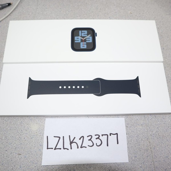 Apple Watch SE 2nd Gen 44mm - Midnight, A2723 - GPS, Aluminum