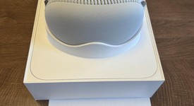 Mint
													Apple Vision Pro - 512 GB, photo 2 of 4