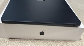 Mint
													MacBook Air 2025 (M4) - 13" - Apple M4, Midnight, 256 GB, 16 GB, photo 4 of 6
