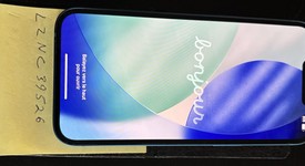 Mint
													Apple iPhone 13 - Verizon, Blue, 128 GB, A2482, photo 4 of 9