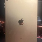 Good Apple iPad (5th Gen) - Wi-Fi, 32 GB, Gold, A1822