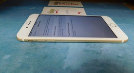 Good
													Apple iPhone 7 Plus - AT&T, Gold, 32 GB, 3 GB, A1784, photo 4 of 5