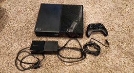 Good
													Xbox One (2013) - Black, 500 GB, photo 2 of 6