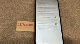 Good
													Apple iPhone Xs Max - Unlocked, Gold, 256 GB, A1921, photo 2 of 6