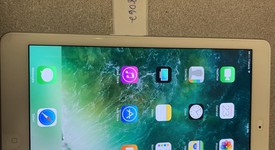 Good
													Apple iPad Air - T-Mobile, Silver, 16 GB, photo 3 of 3