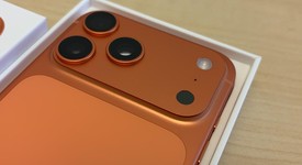 Mint
													Apple iPhone 17 Pro Max - Unlocked, Cosmic Orange, 256 GB, A3257, photo 2 of 5