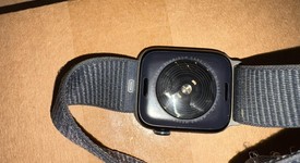 Good
													Apple Watch SE 2nd Gen 44mm - Midnight, A2723 - GPS, Aluminum, photo 6 of 6