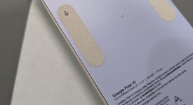 New
													Google Pixel 10 - Unlocked, Frost, 128 GB, GLBW0, photo 3 of 4