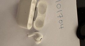 Used
													Apple AirPods Pro 2 - USB-C, photo 1 of 1