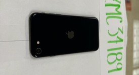 Mint
													Apple iPhone SE 3rd Gen 2022 - Unlocked, Midnight, 64 GB, A2595, photo 4 of 6