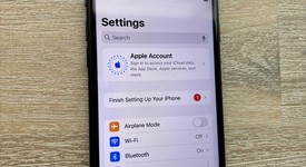 Mint
													Apple iPhone SE 3rd Gen 2022 - Unlocked, Midnight, 128 GB, A2595, photo 4 of 10