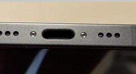 Mint
													Apple iPhone 16e - Metro by T-Mobile, Black, 128 GB, A3212, photo 2 of 6