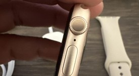 Mint
													Apple Watch Series 10 42mm - Rose Gold, A2997 - GPS, Aluminum, photo 2 of 5