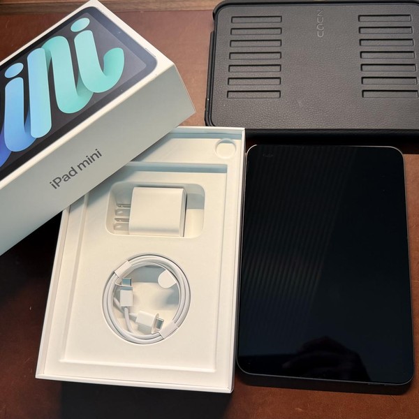Apple iPad Mini (6th Gen) - Wi-Fi, 64 GB, Gray, A2567