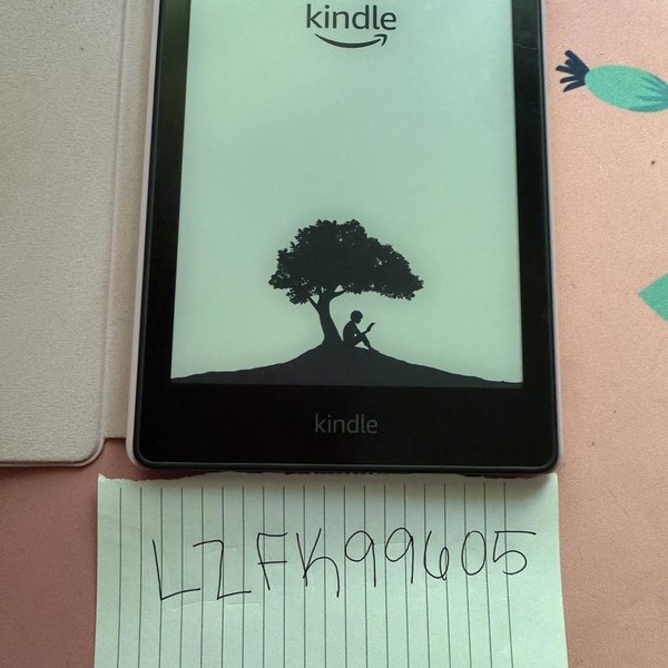 Amazon Kindle Paperwhite 11th Gen 2021 - Amazon, 8 GB, Black