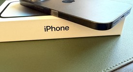 Good
													Apple iPhone 14 Pro - Unlocked, Black, 256 GB, A2650, photo 6 of 6