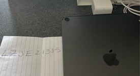 Mint
													Apple iPad Air 5th Gen - Unlocked, Gray, 64 GB, A2589, photo 1 of 7