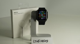 Mint
													Apple Watch Series 3 42mm - Gray, A1859, Aluminum - GPS, photo 1 of 6