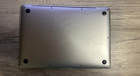 Good
													MacBook Air 2019 - 13" - I5, Gray, 256 GB, 8 GB, photo 4 of 8