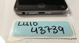 Good
													Apple iPhone 6S - AT&T, Grey, 32 GB, A1633, photo 3 of 5