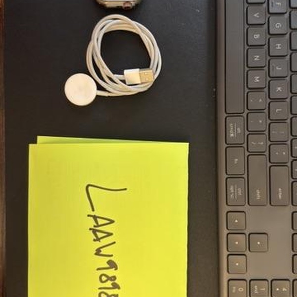 Apple Watch Ultra 49mm - Unlocked, Titanium, A2622