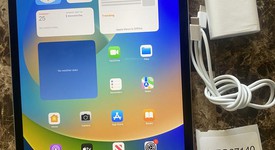 Mint
													Apple iPad Pro 11" 4th Gen 2022 - Wi-Fi, Gray, 128 GB, photo 1 of 8