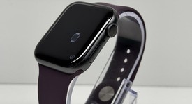 Good
													Apple Watch Series 6 44mm - Gray, A2292 - GPS, Aluminum, photo 1 of 4