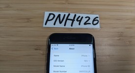 Fair
													Apple iPhone SE 3rd Gen 2022 - Unlocked, Midnight, 64 GB, A2595, photo 2 of 15