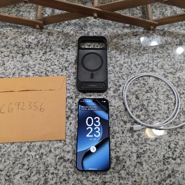 Google Pixel 10 Pro - Unlocked, 128 GB, Moonstone, G4QUR