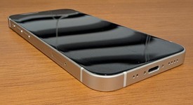 Good
													Apple iPhone 12 Mini - Unlocked, White, 256 GB, A2176, photo 4 of 7