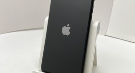 Fair
													Apple iPhone SE 2nd Gen 2020 - Unlocked, Black, 128 GB, A2275, photo 3 of 6