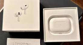 Used
													Apple AirPods Pro 2 - USB-C, photo 5 of 9