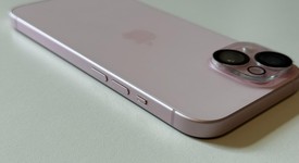 Mint
													Apple iPhone 15 - Unlocked, Pink, 256 GB, A2846, photo 5 of 8