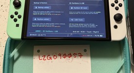 Good
													Nintendo Switch - OLED - White, 64 GB, photo 3 of 10