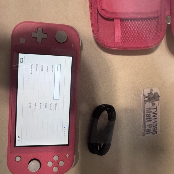 Nintendo Switch Lite - Coral