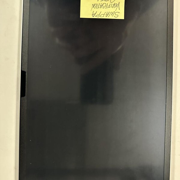 Apple iPad Air 4th Gen - Wi-Fi, 256 GB, Silver, A2316