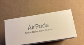 New
													Apple AirPods 4th Gen - Active Noise Cancellation, photo 6 of 6