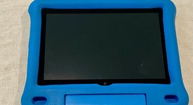 Good
													Amazon Fire 8 Kids Edition 2020 - Wi-Fi, Blue, 32 GB, photo 1 of 9