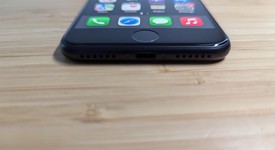 Good
													Apple iPhone SE 3rd Gen 2022 - Unlocked, Midnight, 64 GB, A2595, photo 3 of 14