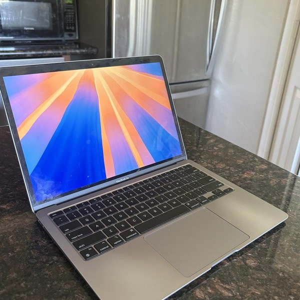 MacBook Air 2020 - 13 inch - 256 GB, Gray, 8 GB, Apple M1