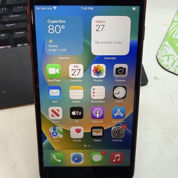 Apple iPhone 8 Plus - Unlocked, 64 GB, Red, A1864