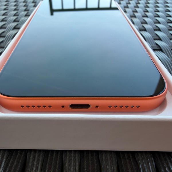 Apple iPhone 17 Pro Max - Unlocked, 256GB, Cosmic Orange, A3257