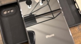 Good
													Apple iPhone Xs Max - Unlocked, Gray, 64 GB, A1921, photo 4 of 10