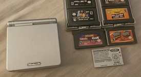 Good
													Nintendo Game Boy Advance SP - Silver, photo 1 of 7