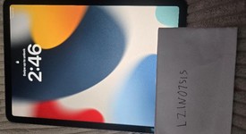 Good
													Apple iPad Air 5th Gen - Unlocked, Purple, 256 GB, A2589, photo 3 of 3