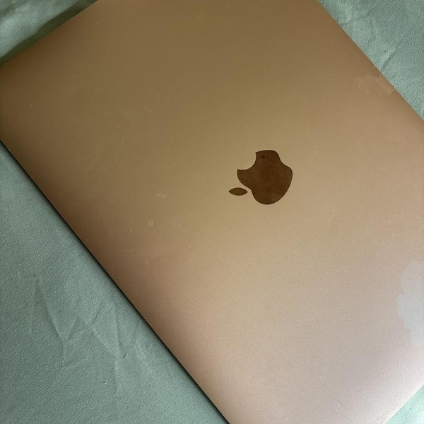 MacBook Air 2020 - 13 inch - 256 GB, Gold, 8 GB, Intel Core i3